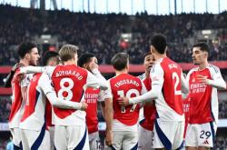 开云平台-阿森纳客场大胜阿斯顿维拉，取得胜利