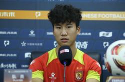 开云体育入口-广州队在比赛中取得胜利，击败对手