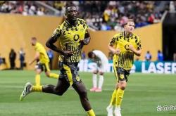 开云体育入口-包含国际足球比赛激烈角逐中，谁能称王？的词条