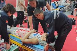 开云体育APP下载-球队训练场地不尽人意引发球员不满