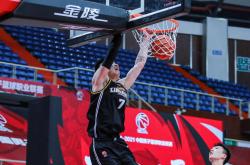 开云体育登录-国王轻取山西队，张镇麟点燃赛场的简单介绍