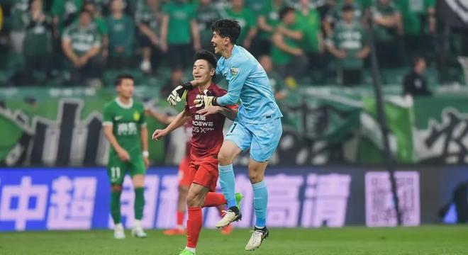 申花客场成功大捷，积分榜前行势头强烈的简单介绍