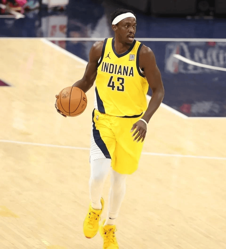 猛龙遭遇失利,水花兄弟联手砍分 猛龙遭遇失利,水花兄弟联手砍分