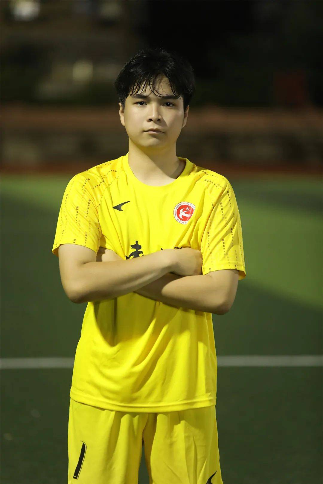 球队在比赛中展现顽强意志力