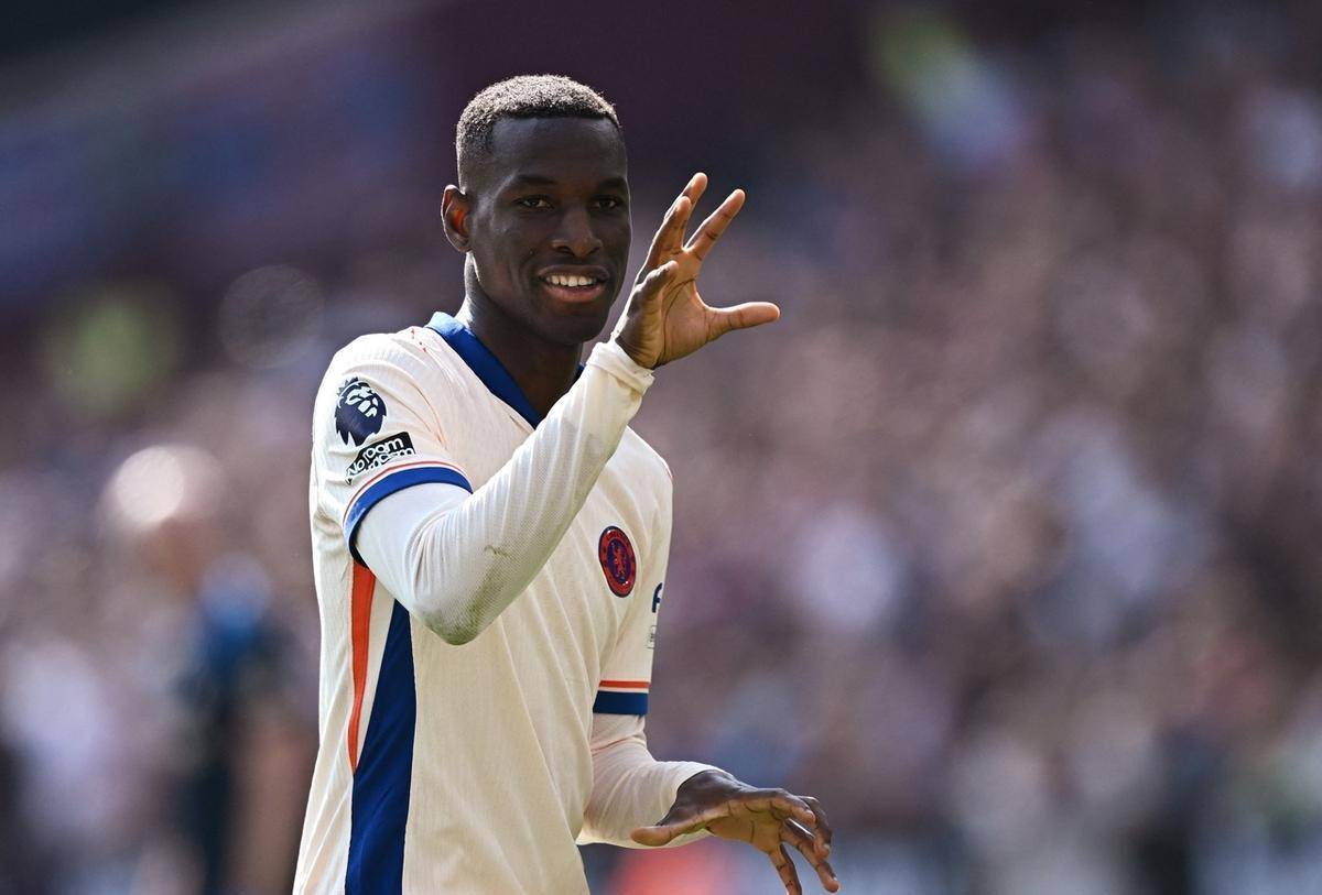 切尔西客场战胜布莱顿,保持领头羊身份 切尔西客场战胜布莱顿,保持领头羊身份