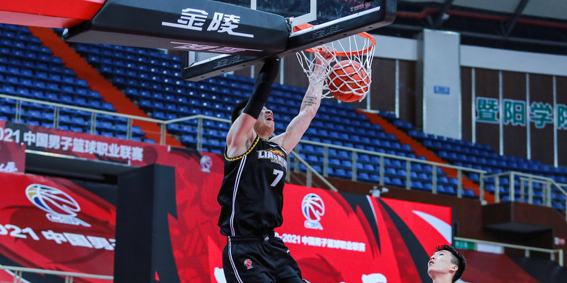 国王轻取山西队，张镇麟点燃赛场的简单介绍